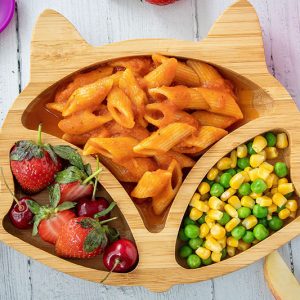 kids penne pasta in tomato sauce